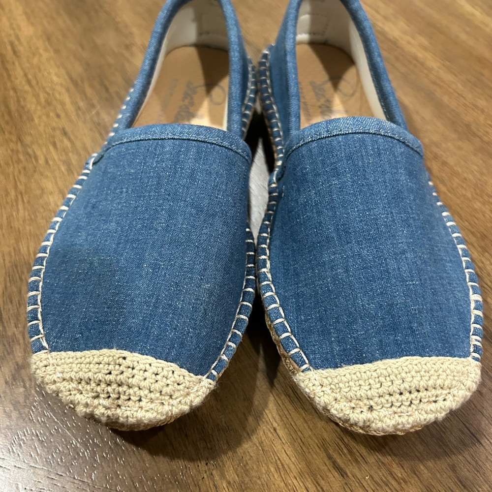 Sea Star KIDS BEACHCOMBER ESPADRILLES in light blue (jean). Never worn. Unisex